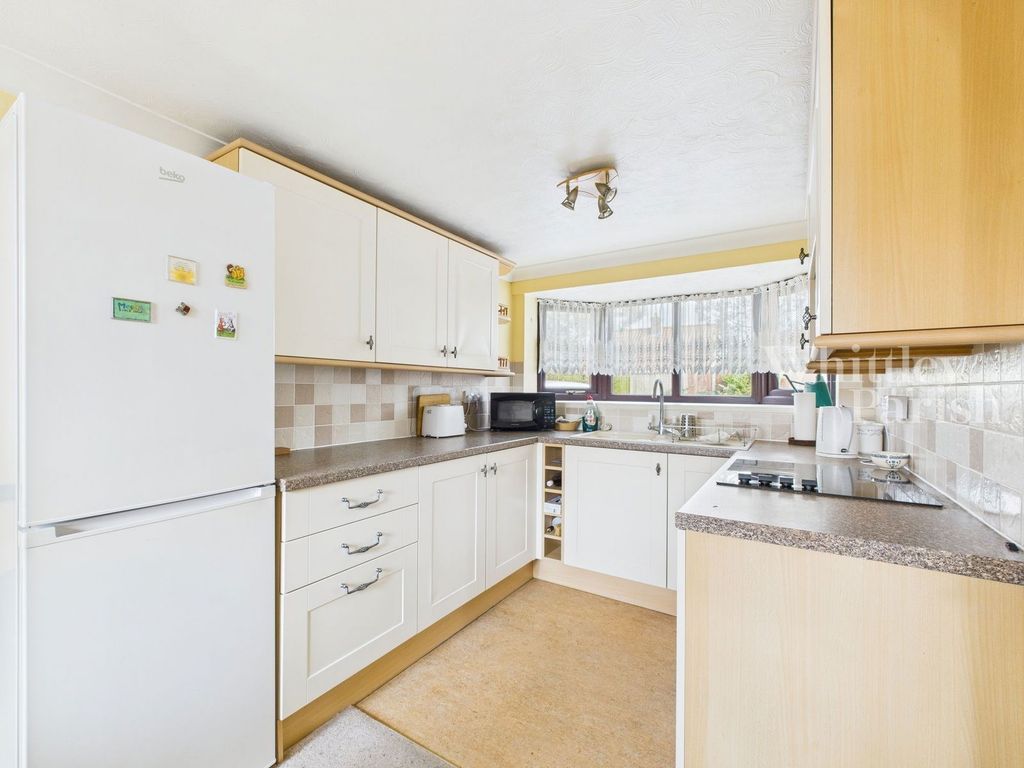 Property photo 3 of 18