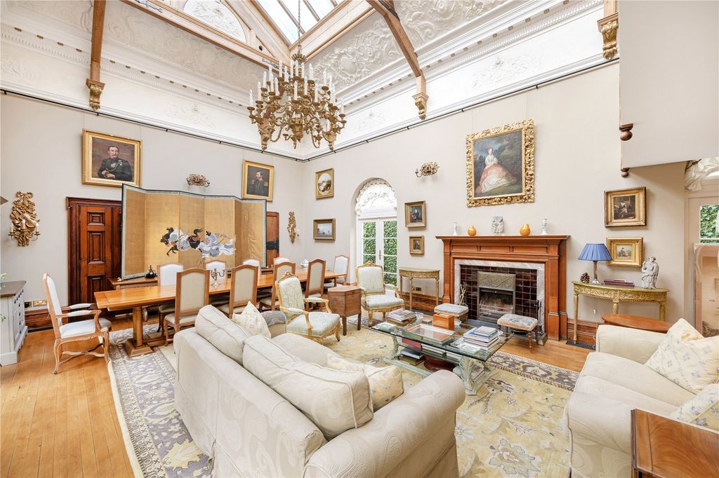 Property photo 3 of 23 Picture No. 32