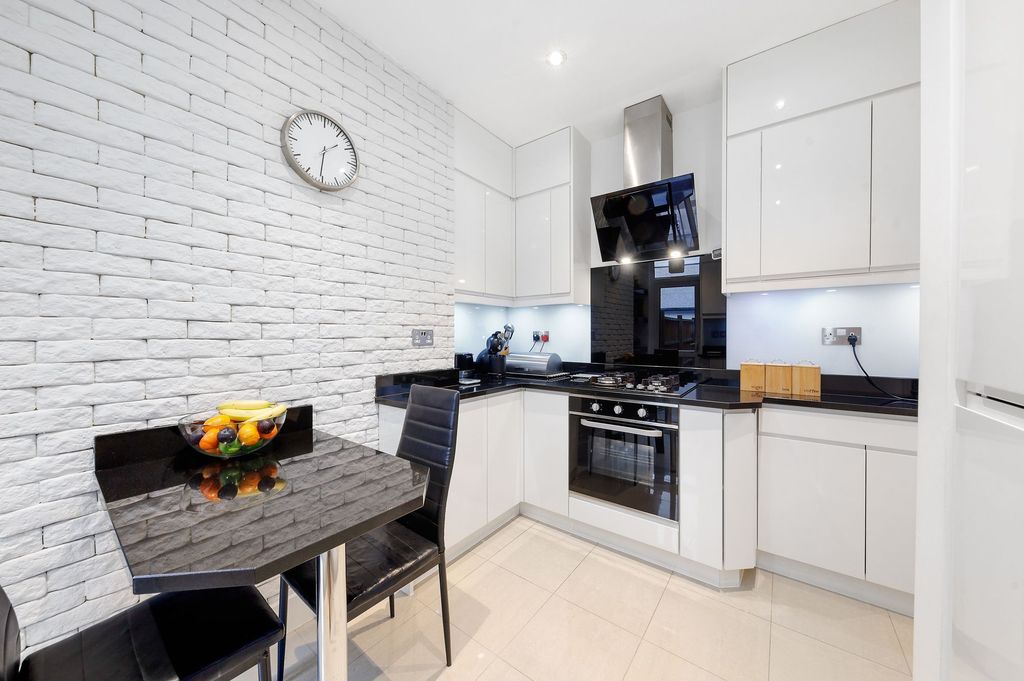 Property photo 1 of 13 Kitchen