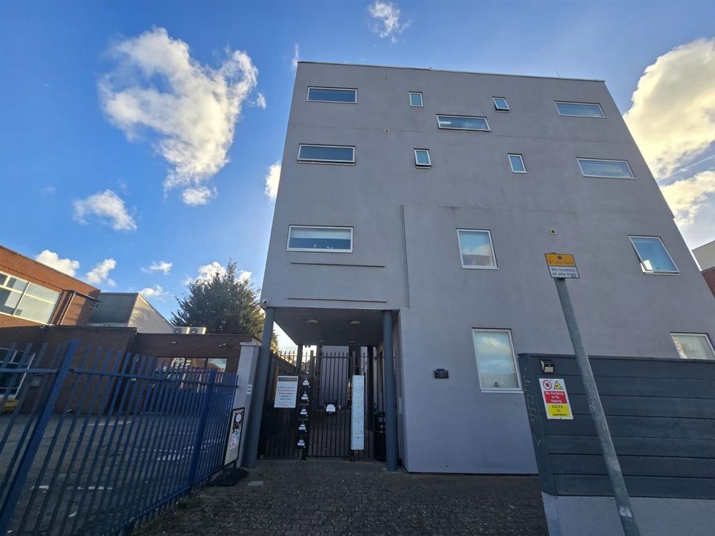 Property photo 2 of 7 Whatsapp Image 2025-12-30 At 13.22.49.Jpeg