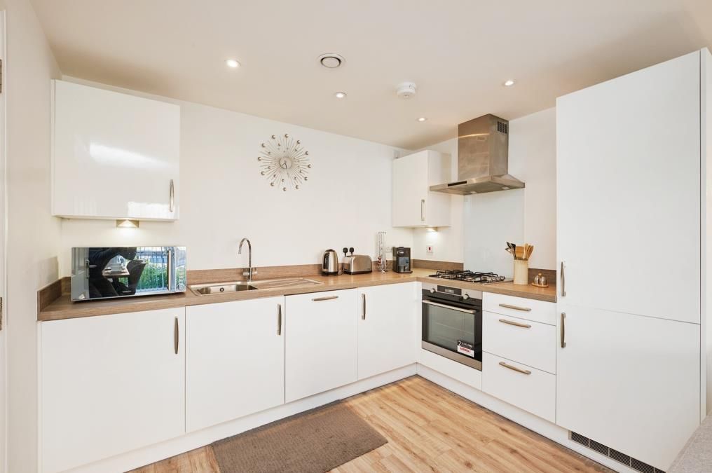 Property photo 2 of 7 View