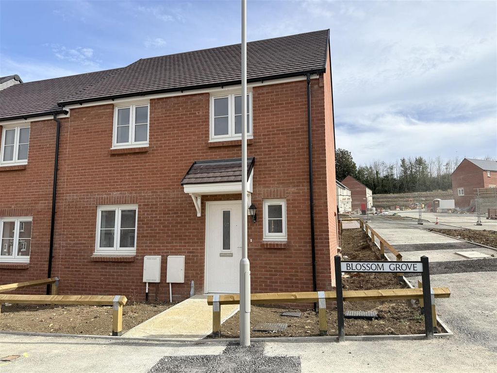 Property photo 1 of 12 Plot 312 Front.Jpeg