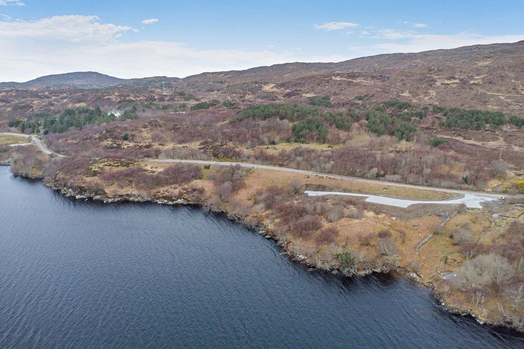 Property photo 3 of 9 Land At Loch Assynt