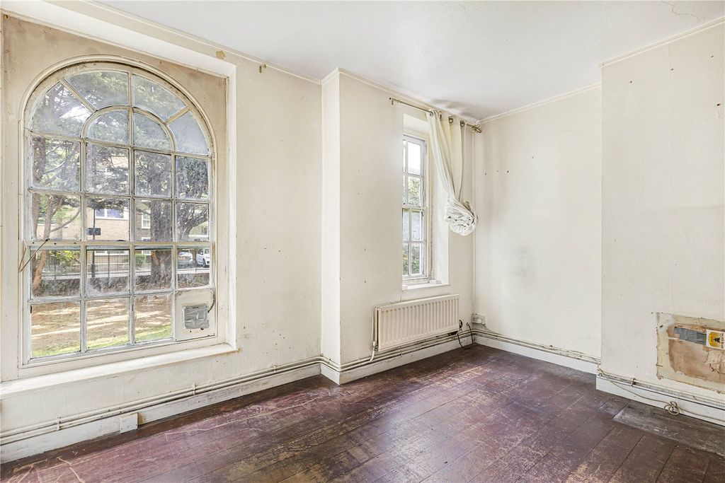 Property photo 1 of 14 Picture No. 06
