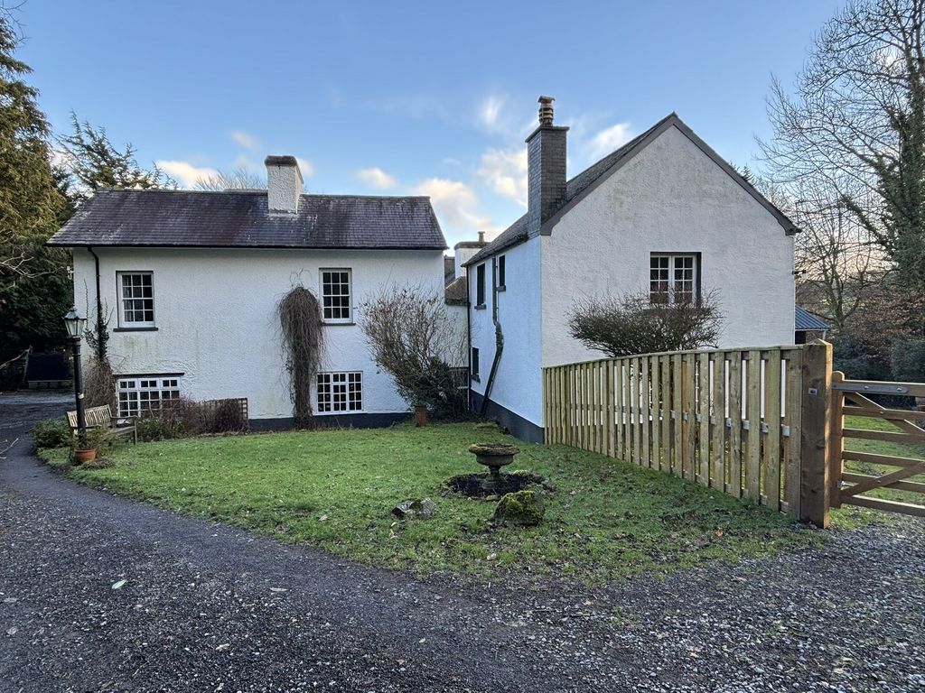 Property photo 2 of 30 Not Specified