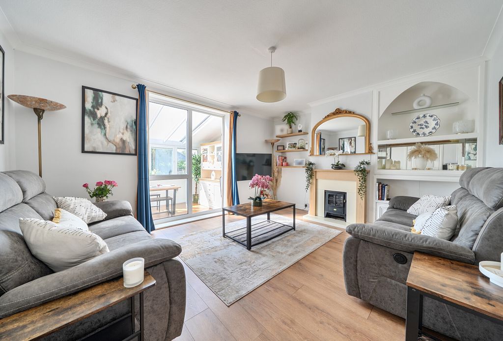 Property photo 2 of 24 1447025-2-69E8De0...