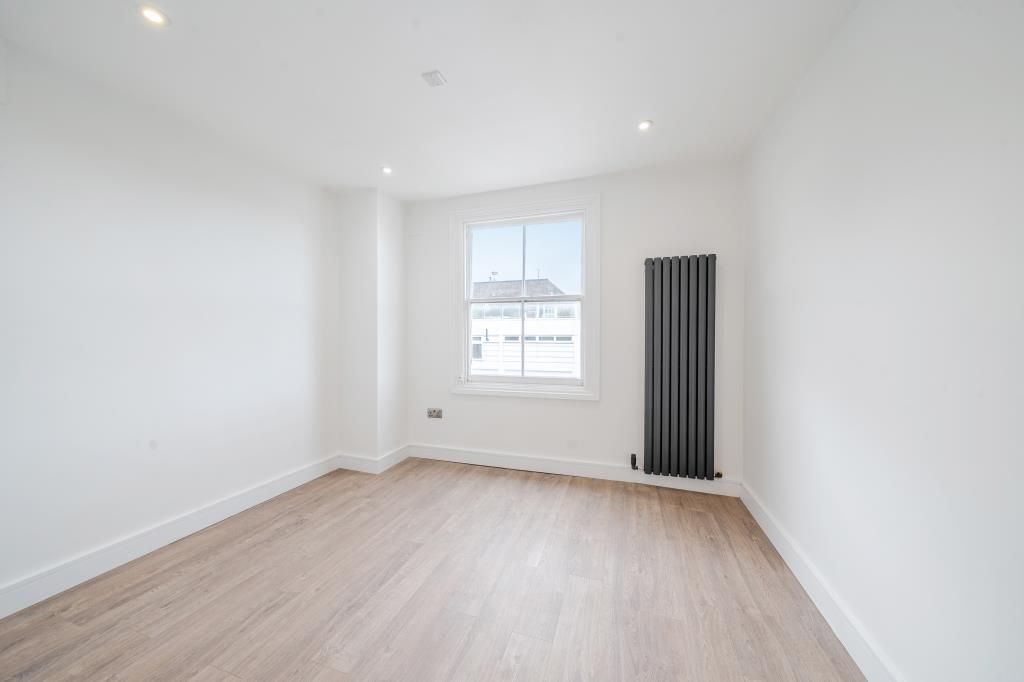 Property photo 2 of 18 Reception Room