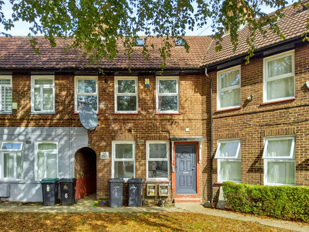 Property photo 1 of 12