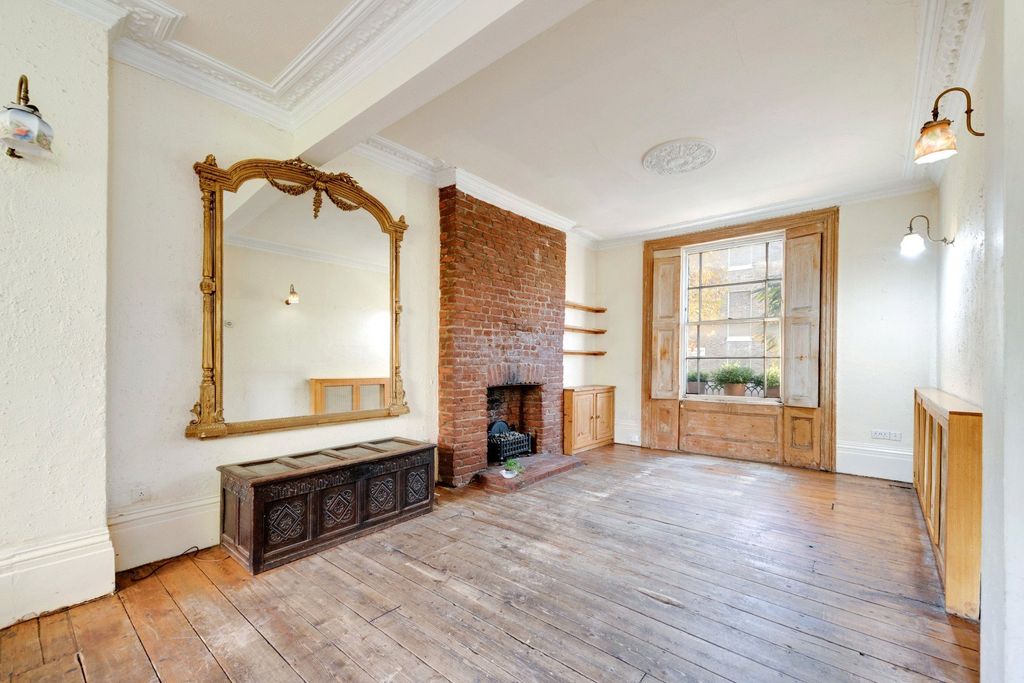 Property photo 3 of 14 Picture No. 06