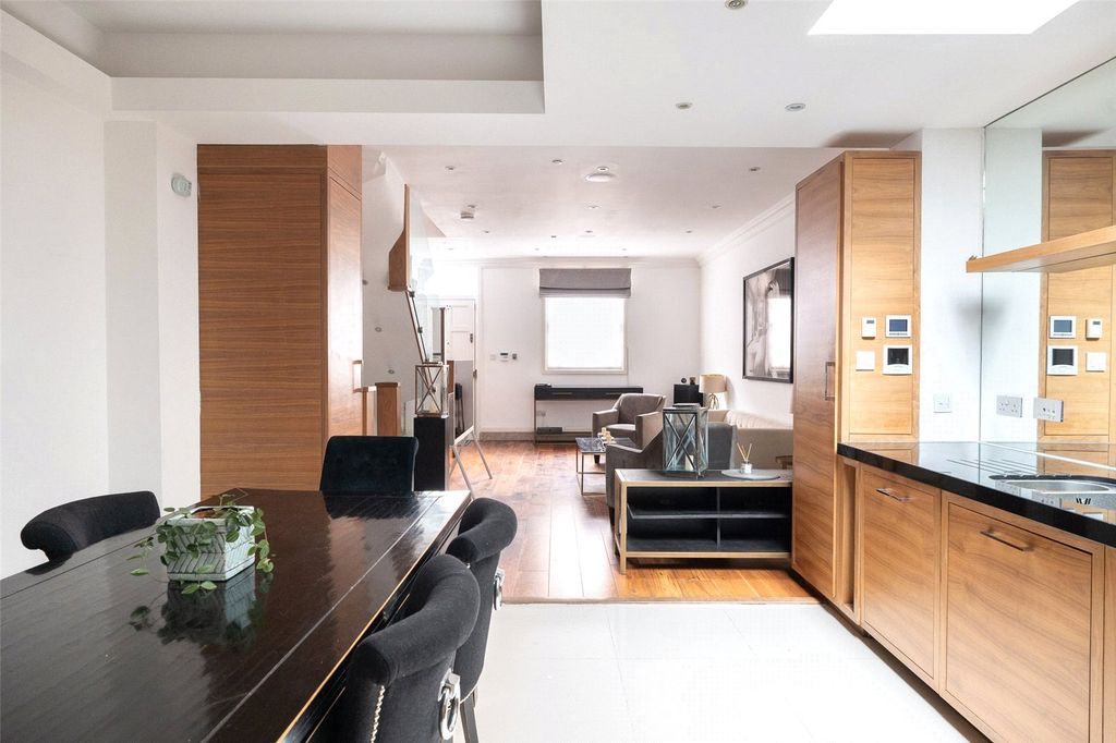 Property photo 3 of 16 Open Plan Kitchen