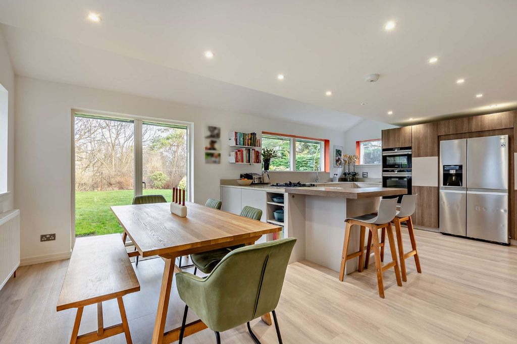 Property photo 3 of 38 Kitchen Diner