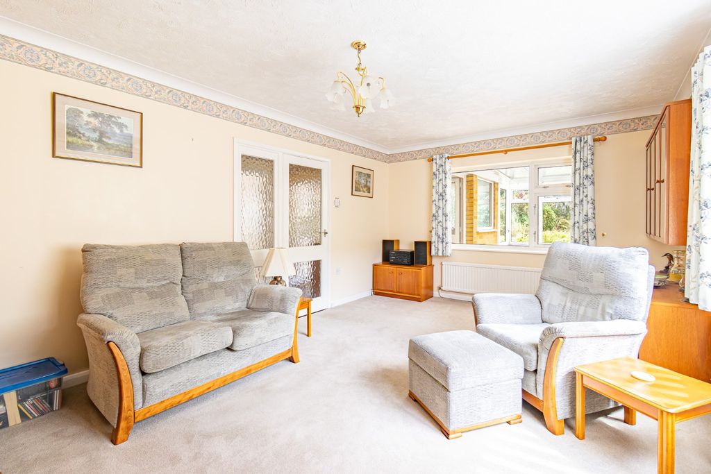Property photo 3 of 29 5387353