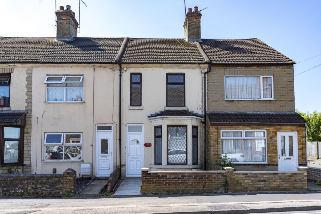 Property photo 1 of 15 Ewemove - Peterborough - Front Of House