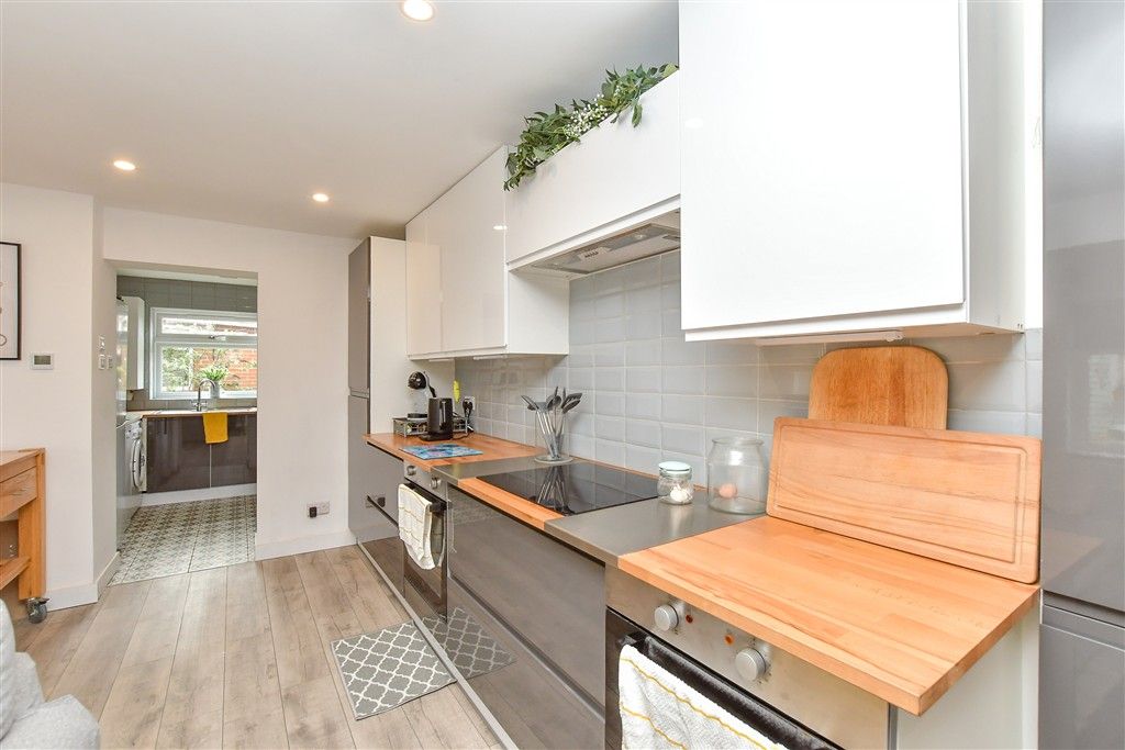 Property photo 3 of 18 Kitchen/Diner