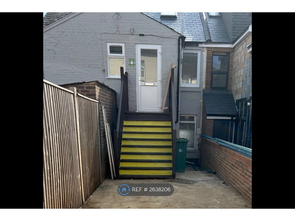 Property photo 2 of 13 Front (1st And 2nd Floor Flat)