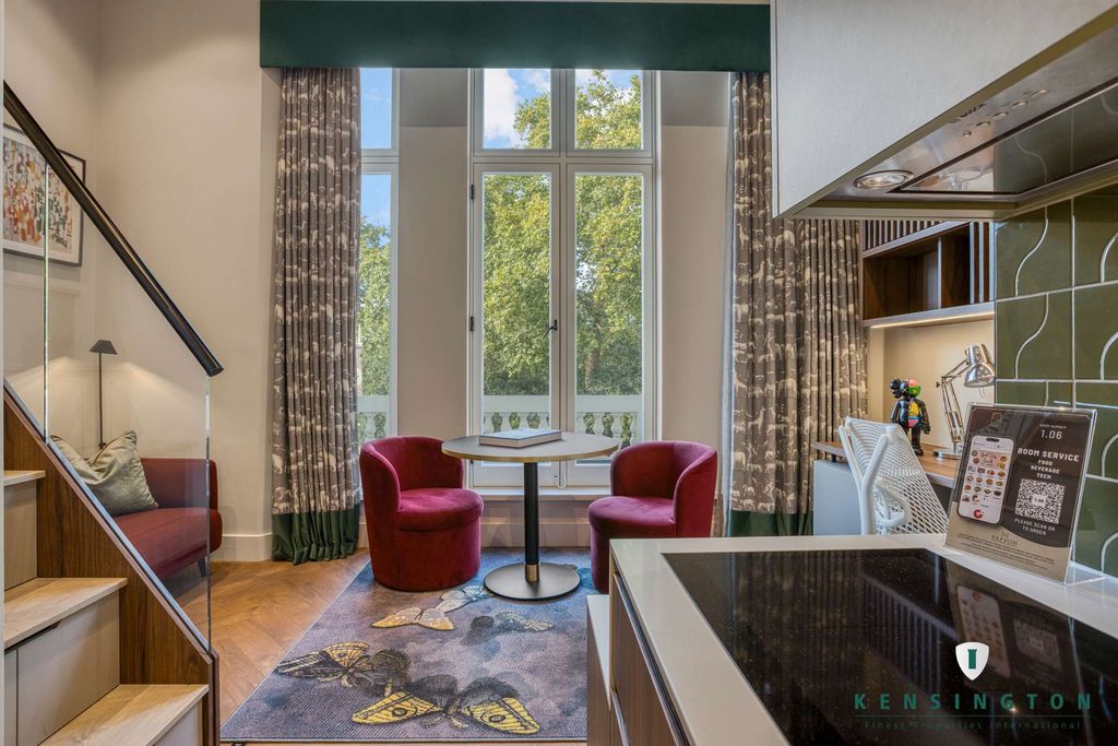 Property photo 3 of 24