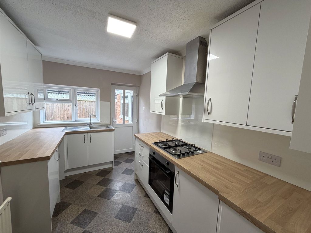 Property photo 3 of 10 Picture No. 02