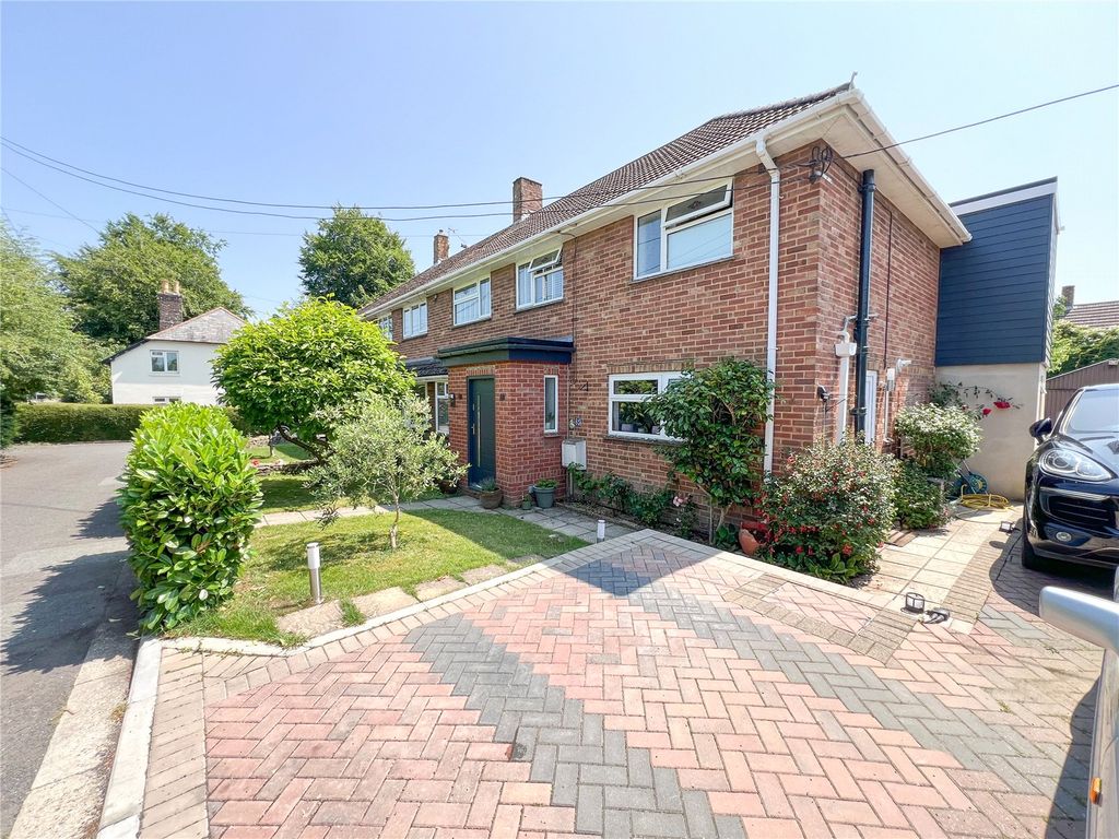 Property photo 1 of 27 Picture No. 29