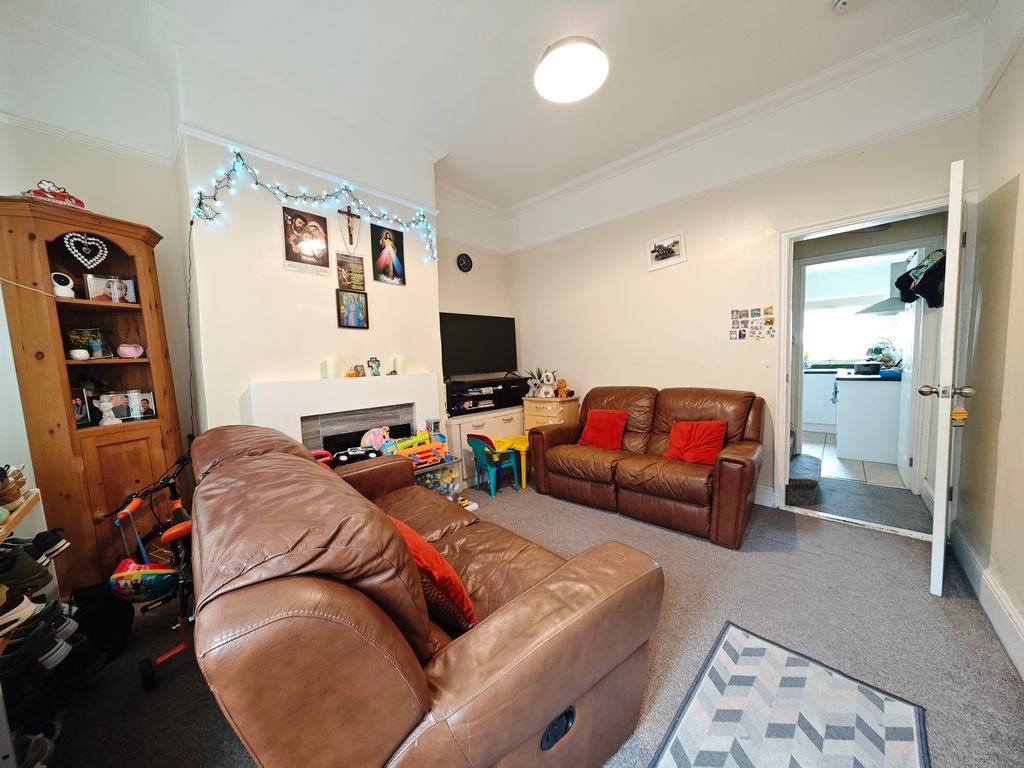 Property photo 1 of 11 Photo 1