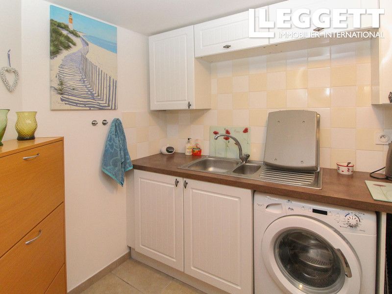 Property photo 3 of 10