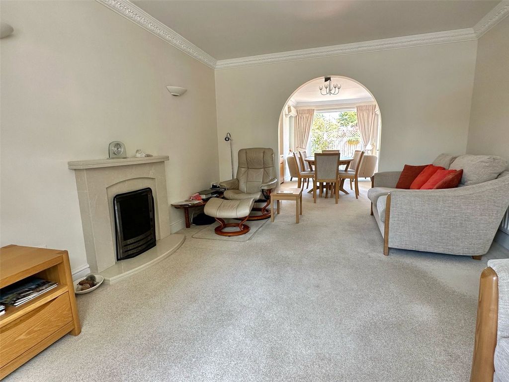 Property photo 3 of 26 Picture No. 21