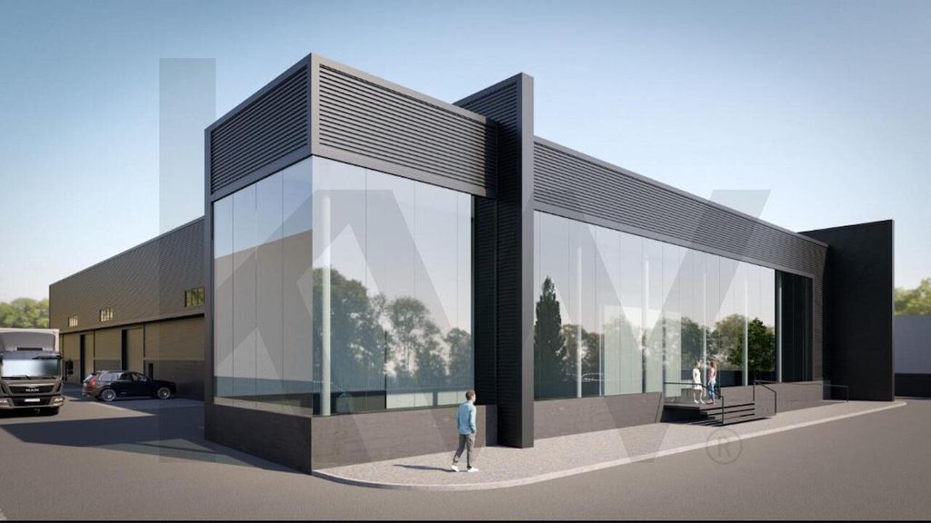 Property photo 1 of 8 Industrial Land Plot, 5,028 m2 With A Building Footprint Of 2,514 m2