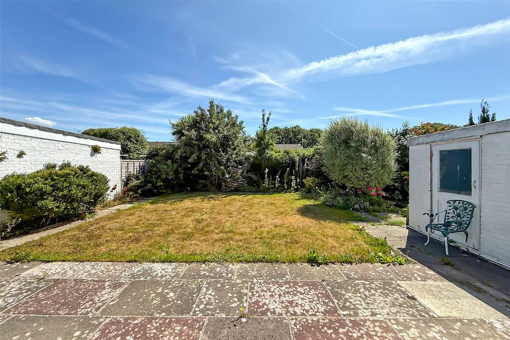 Property photo 2 of 17 Picture No. 39