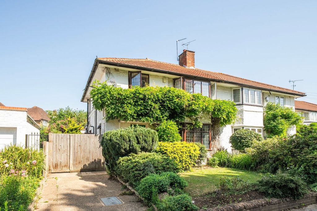 Property photo 1 of 20