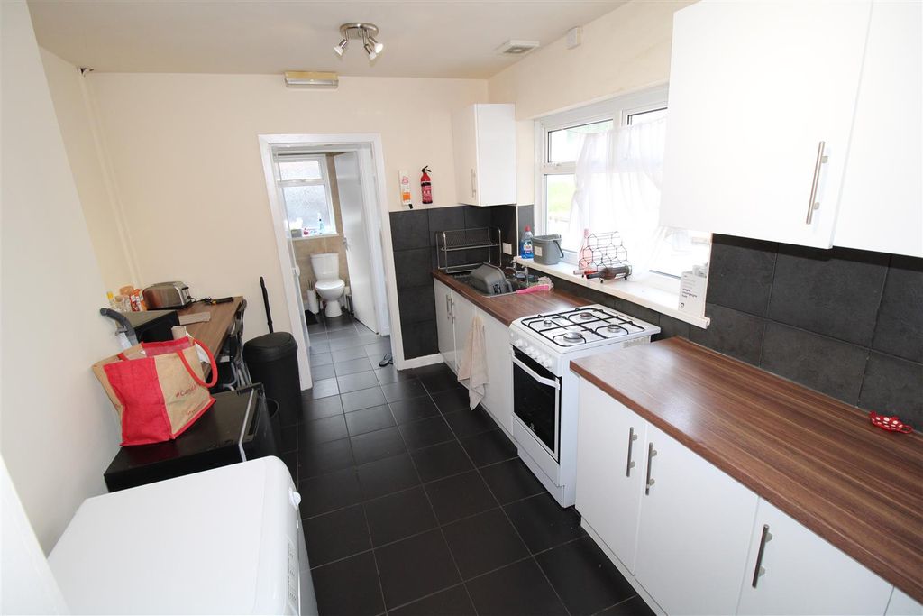 Property photo 2 of 4