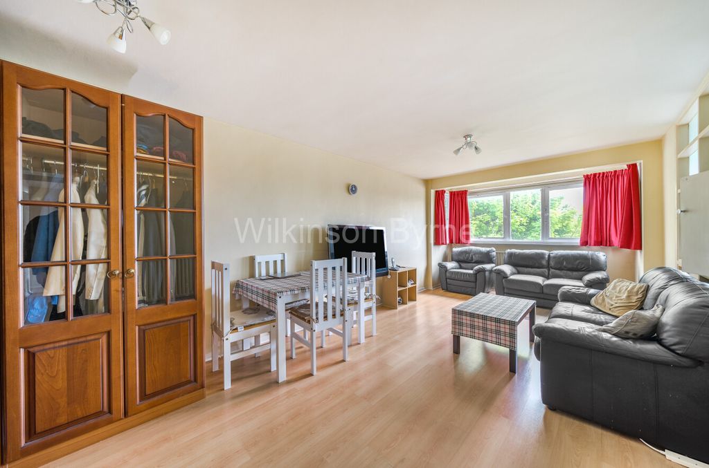 Property photo 1 of 14 66554935-E3E6-4500-9Cbe-04Ad8c6c42Ad