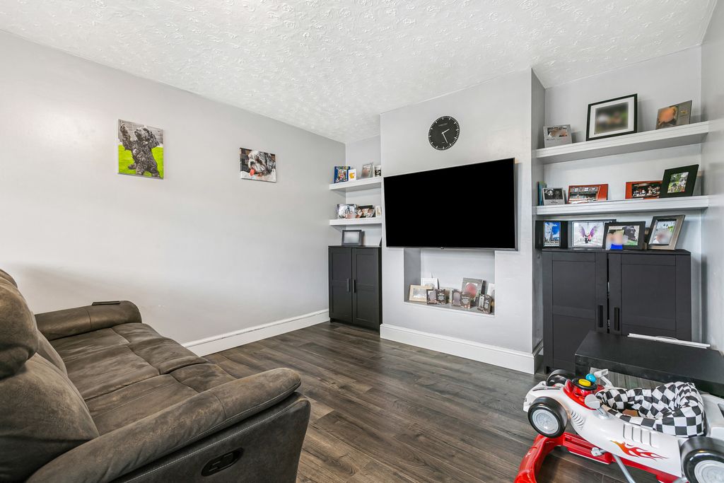 Property photo 2 of 29 Reception Room