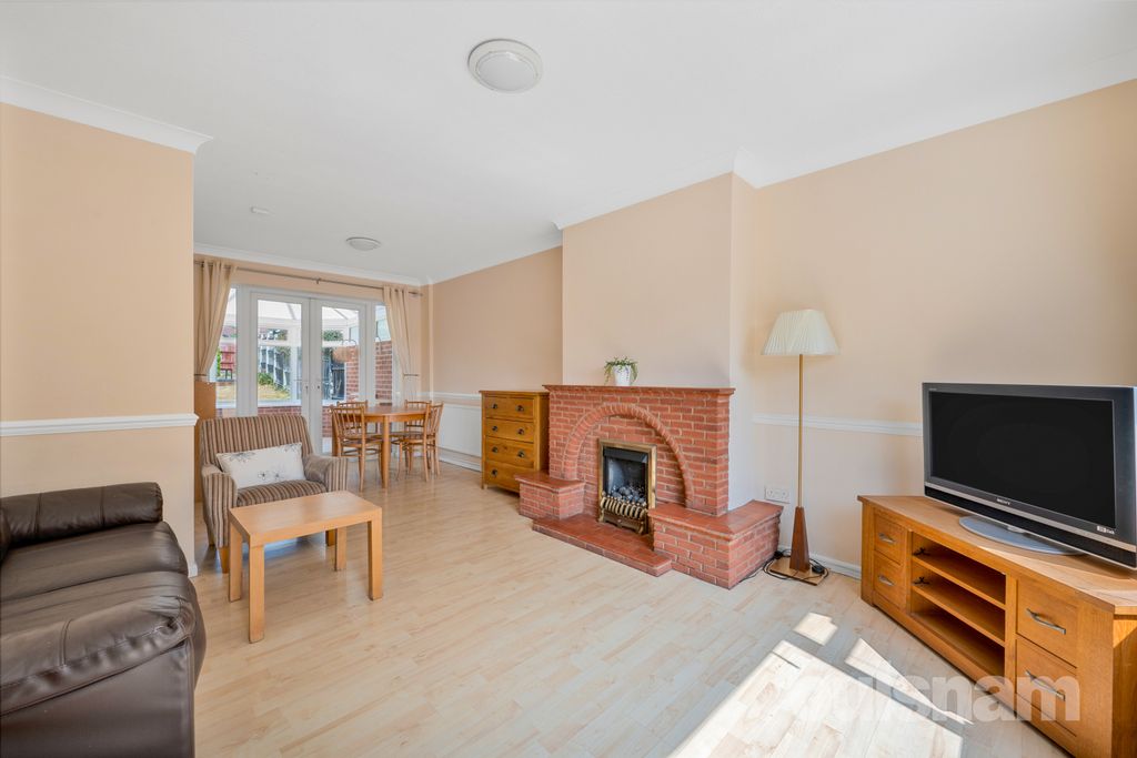 Property photo 3 of 18 Picture No. 25