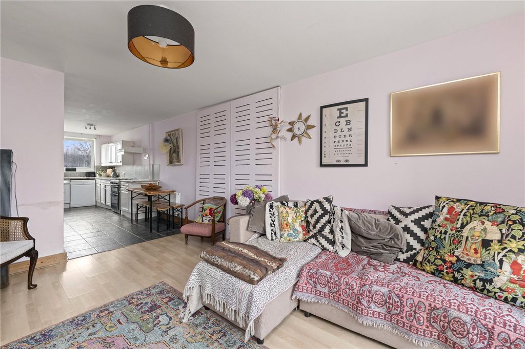 Property photo 2 of 9 Picture No. 05