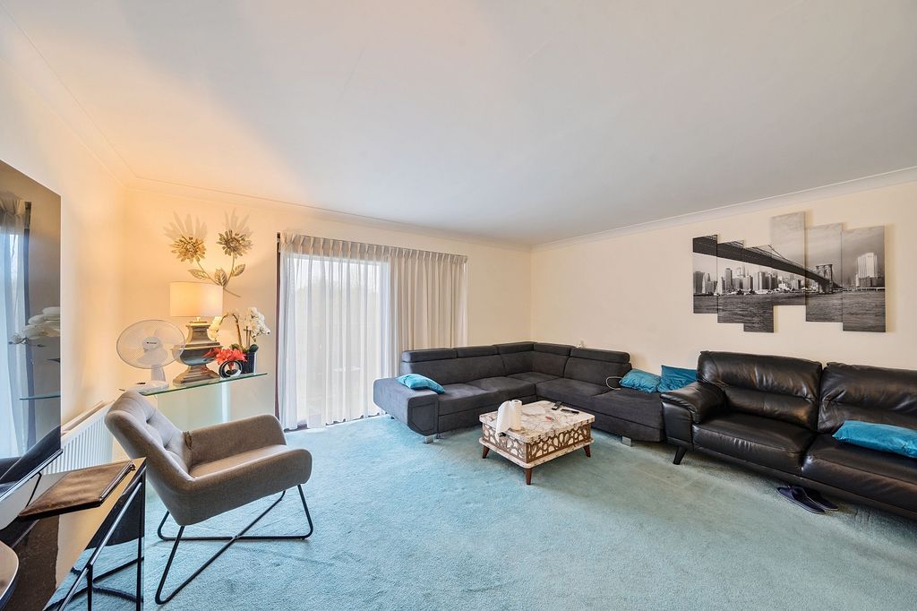 Property photo 2 of 13 Not Specified