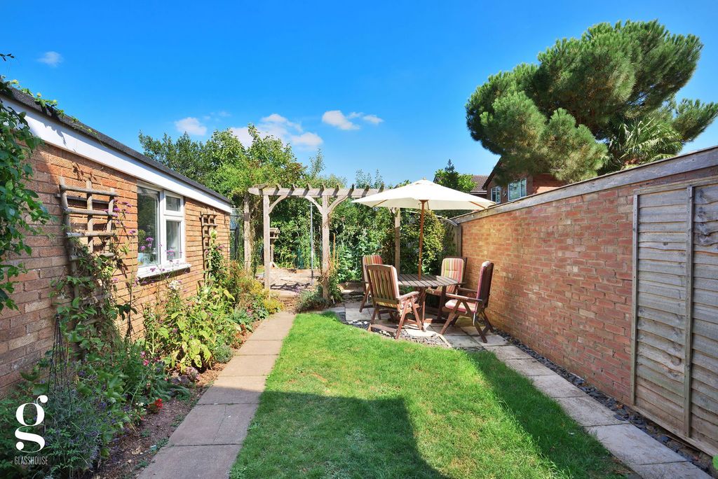 Property photo 3 of 17