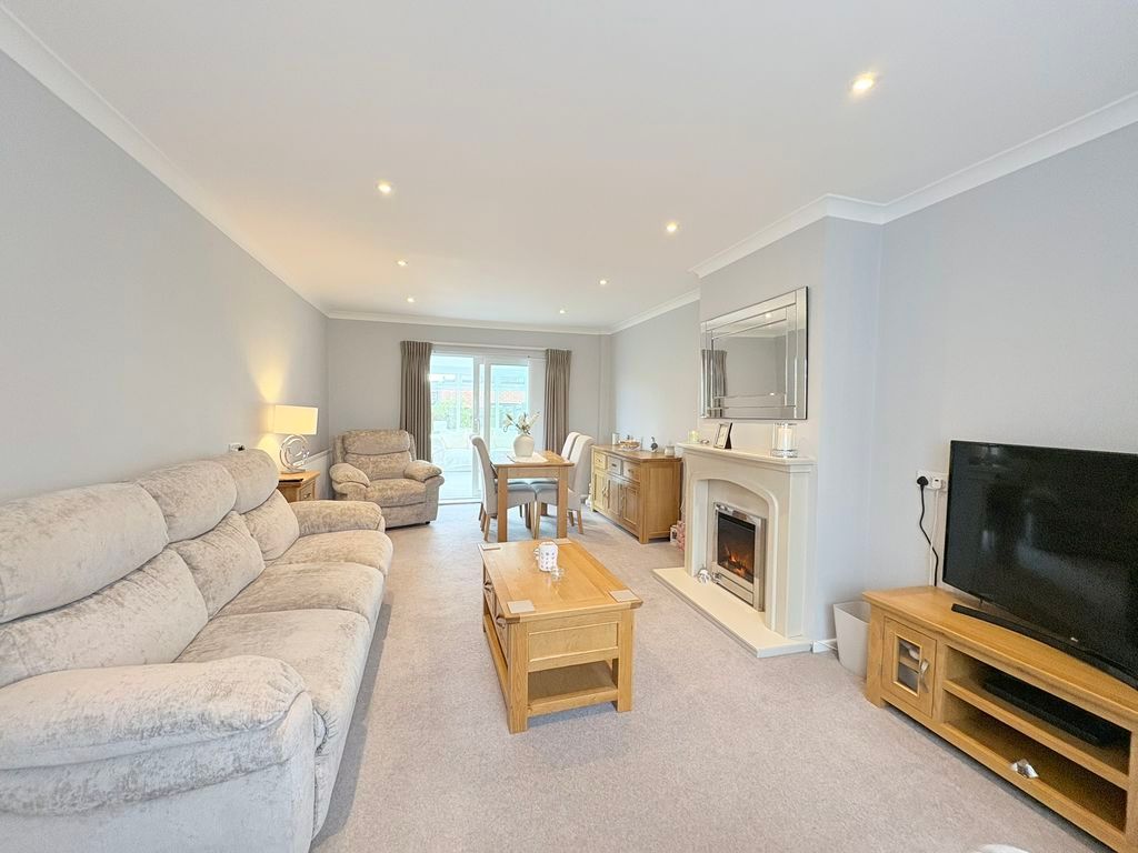 Property photo 3 of 21 Photo 19