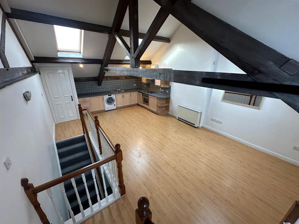 Property photo 1 of 11 51c64ba1-91E0-4143-8A25-c01E8E4F4827.Jpeg