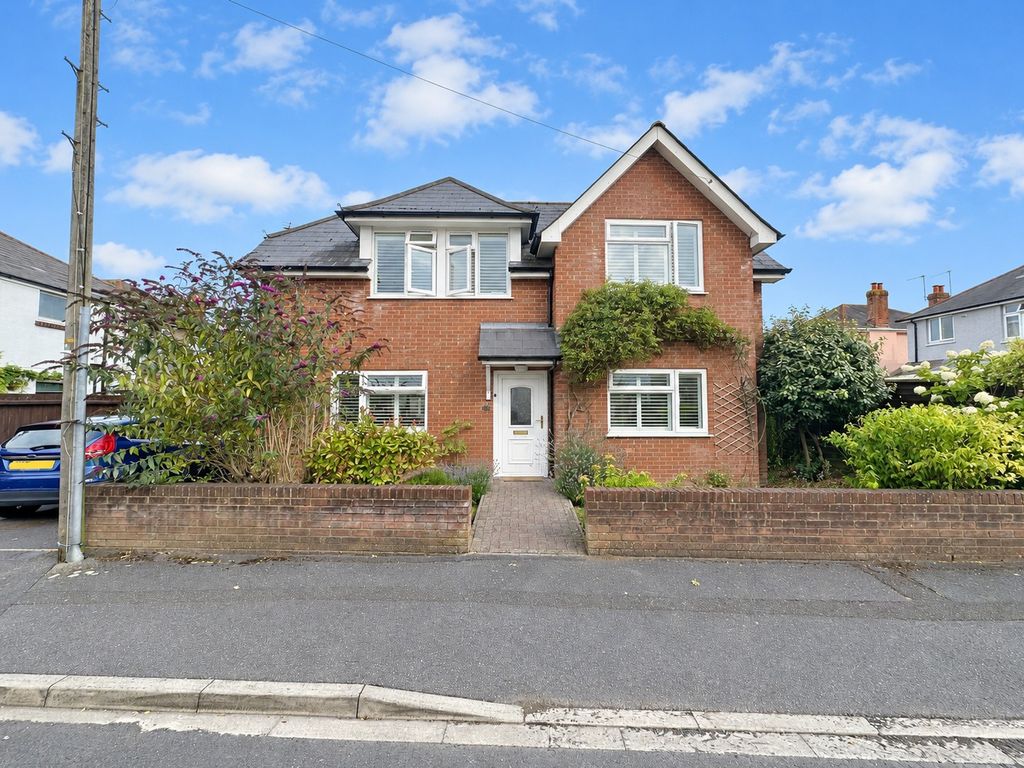 Property photo 1 of 12 Img_5100