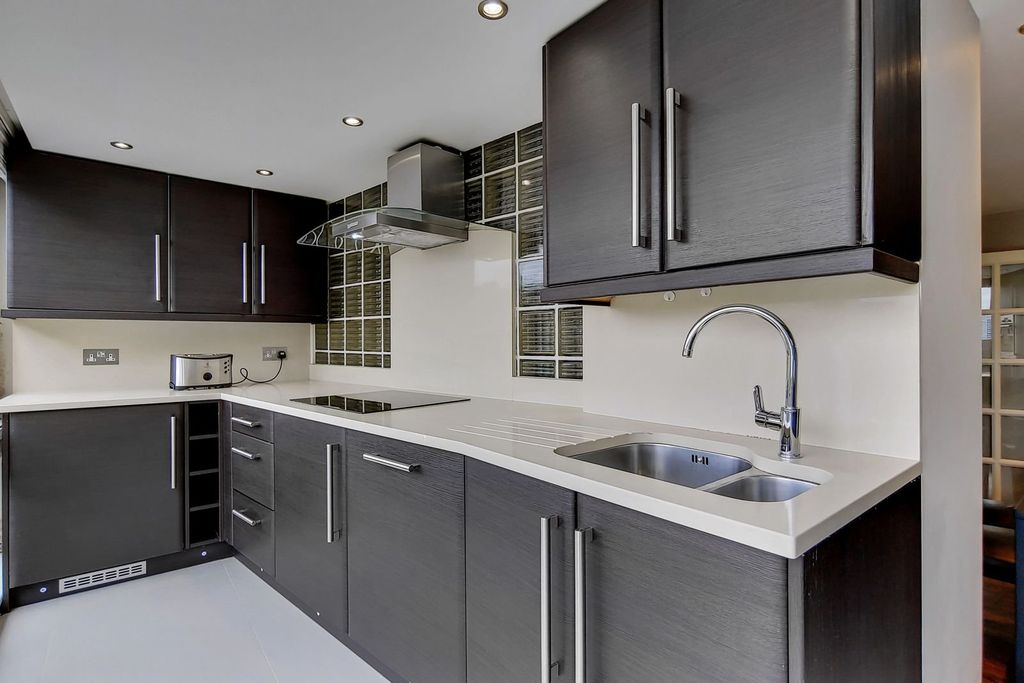 Property photo 3 of 13 Picture No. 22