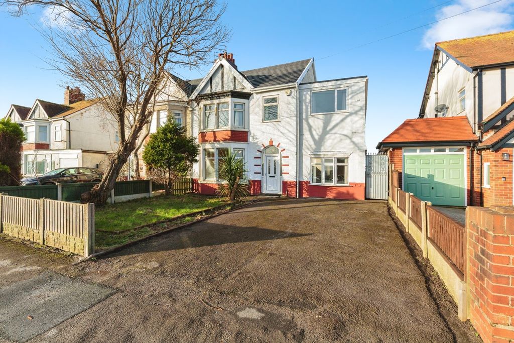 Property photo 1 of 20 Pbox-Img.Jpg