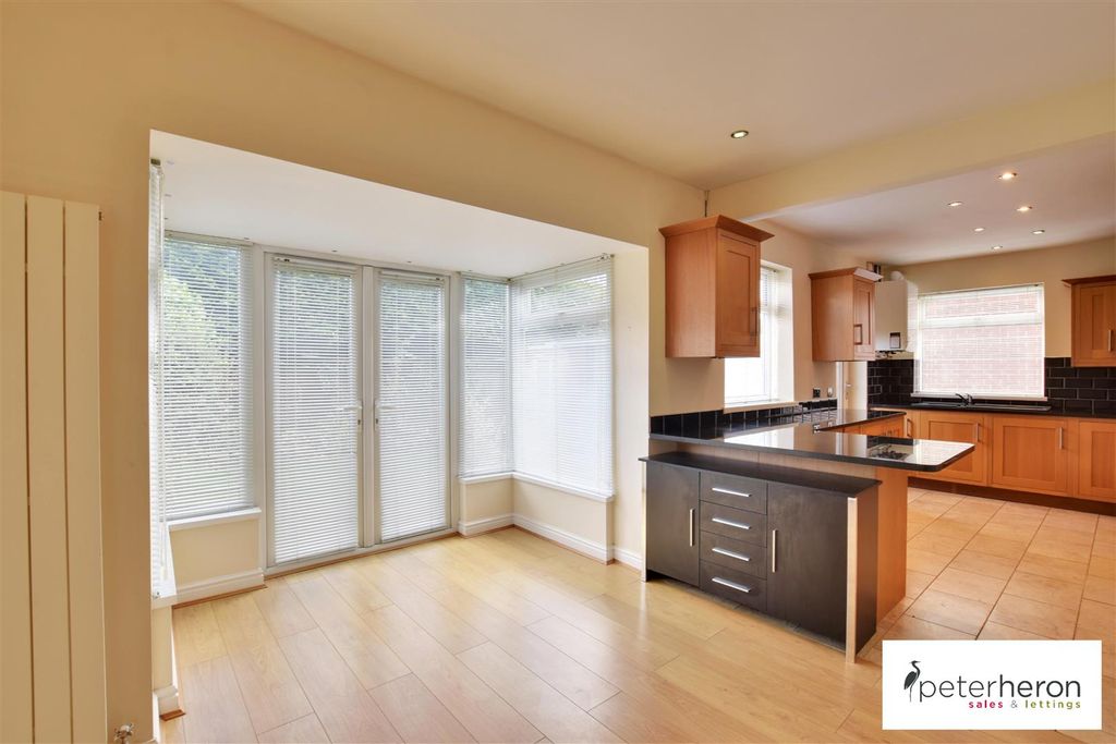 Property photo 3 of 15 Open Plan Dining Kitchen