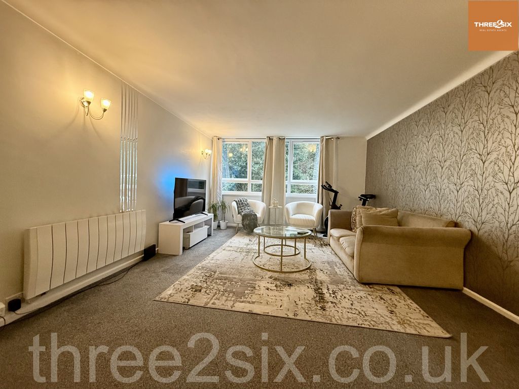 Property photo 2 of 7 Gallery