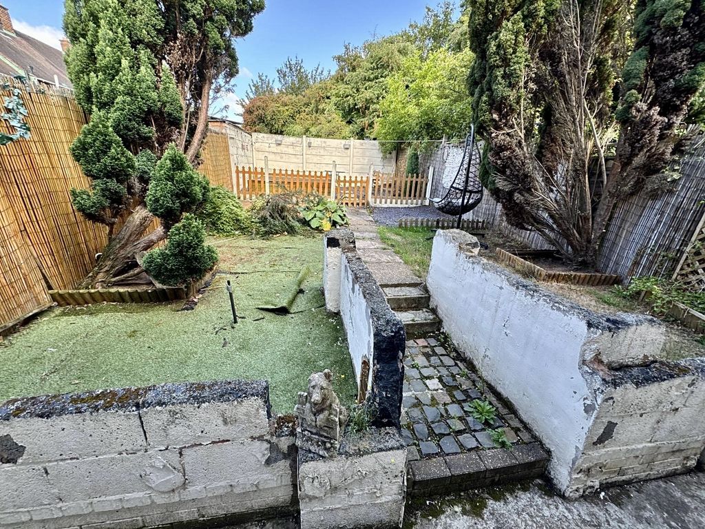 Property photo 2 of 13