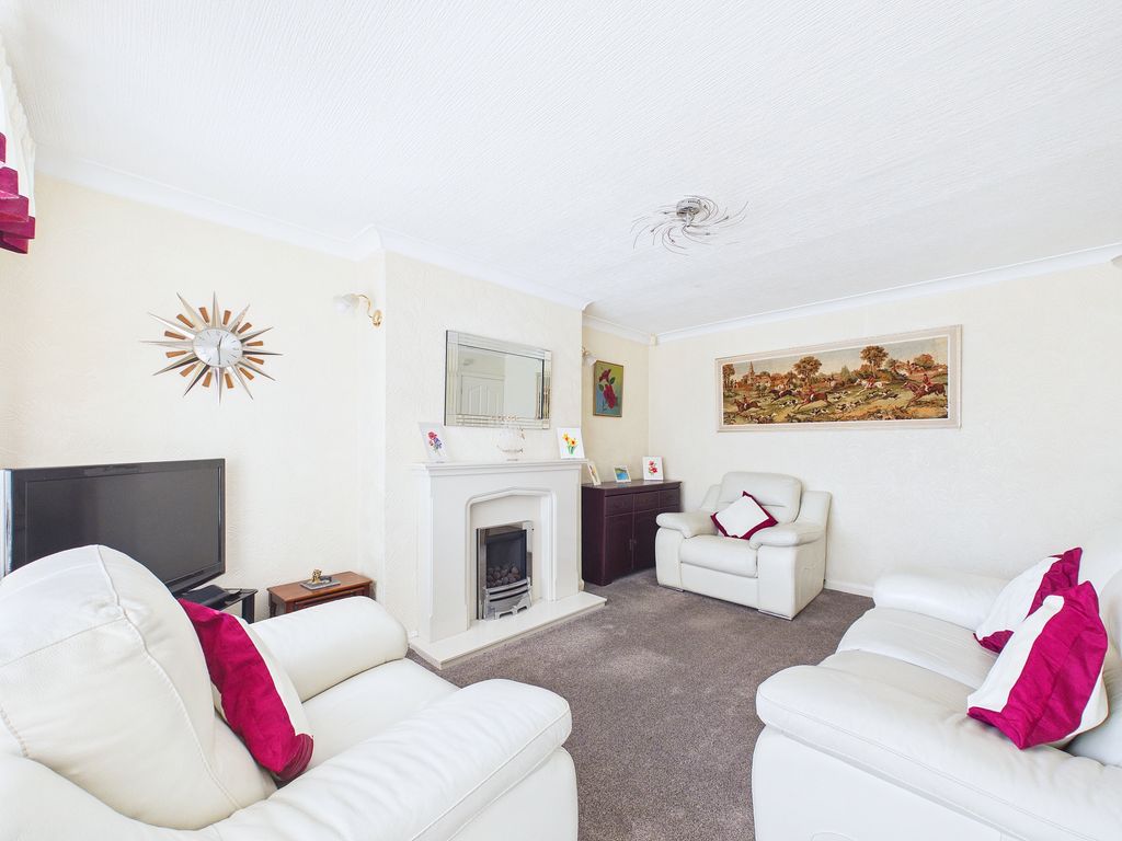 Property photo 3 of 23