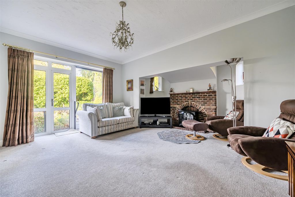 Property photo 2 of 15 Living Room