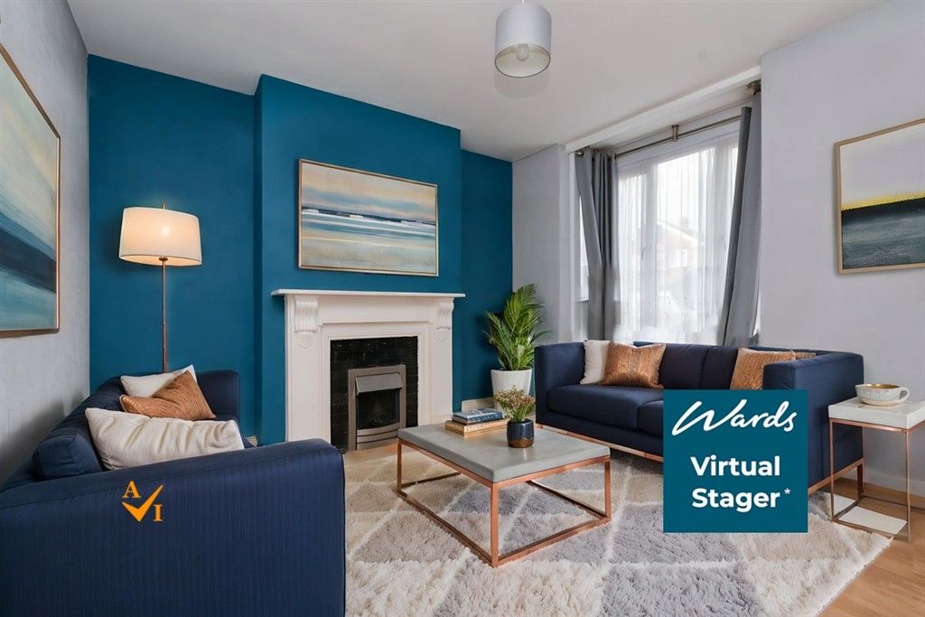 Property photo 3 of 12 Lounge (Contemporary Style)