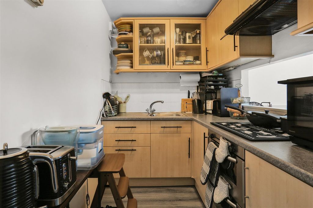 Property photo 3 of 14 1752495416 - 12.Jpg