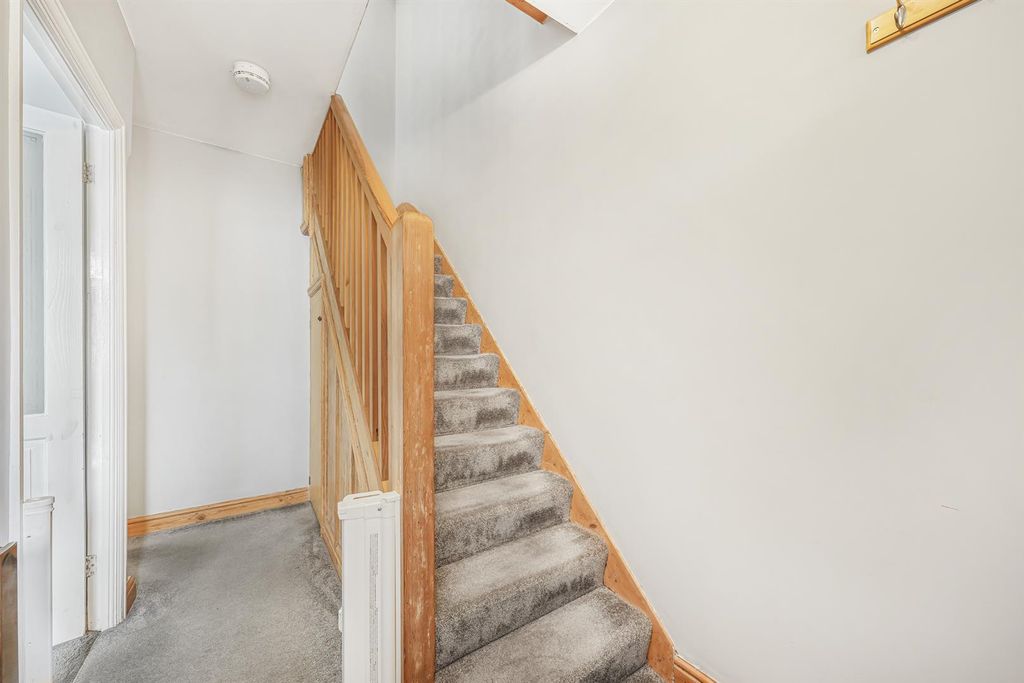 Property photo 3 of 25 Hallway
