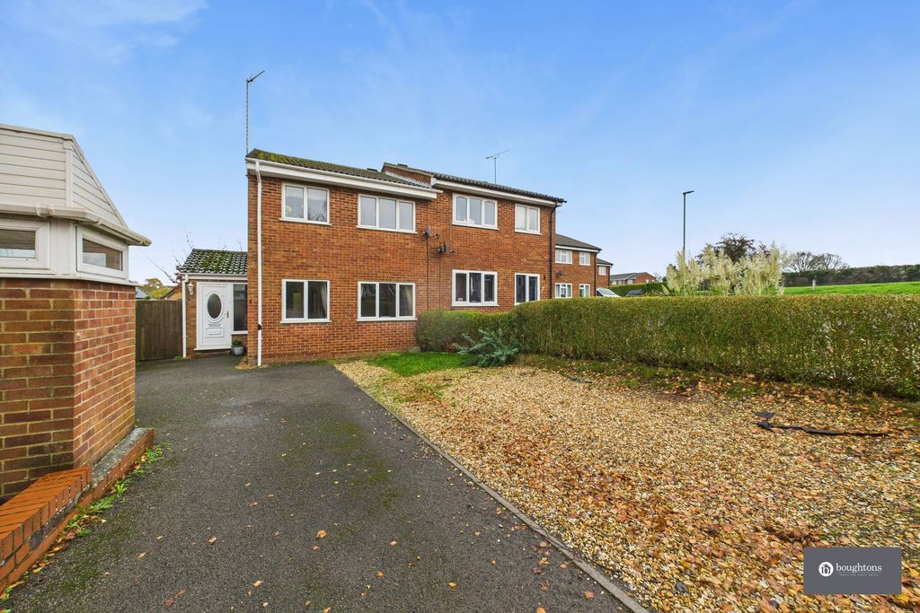 Property photo 1 of 24