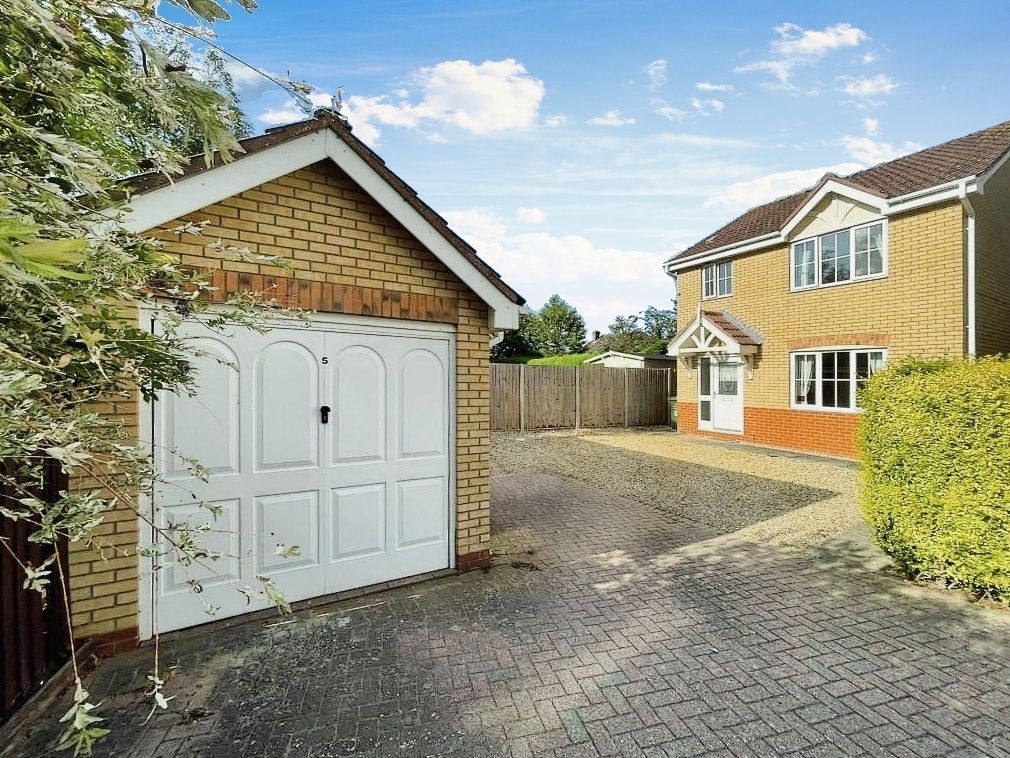 Property photo 2 of 15